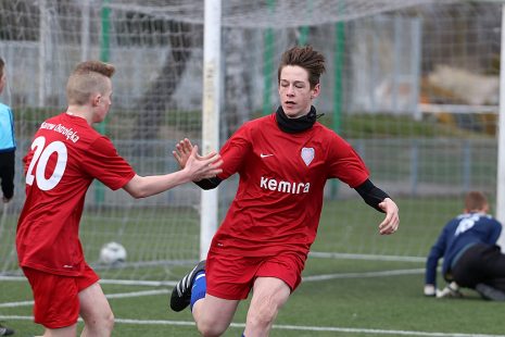 2002_w17_lyse_03_zendzian