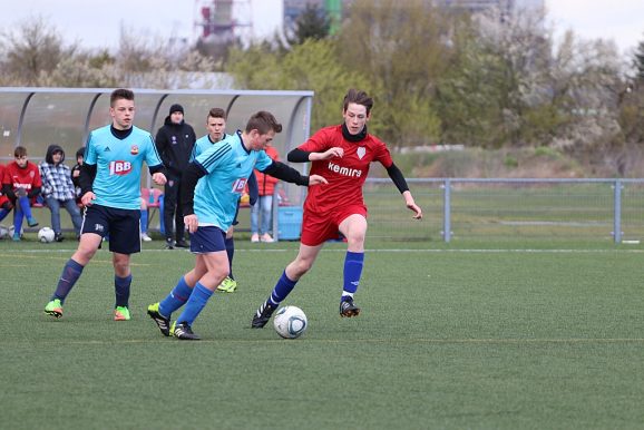 2002_w17_lyse_04_zendzian